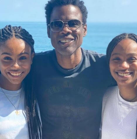 Zahra Savannah Rock with her sister and father Chris Rock.